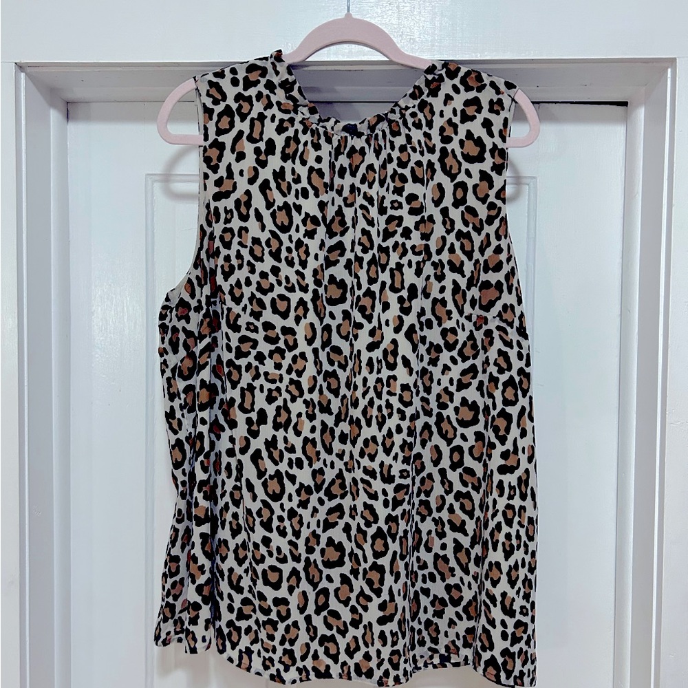 Loft Leopard top